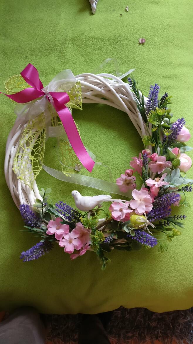 Immagine: ghirlanda pasquale